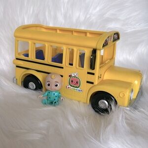 🍭 4/$20 item

Cocomelon sing a long bus